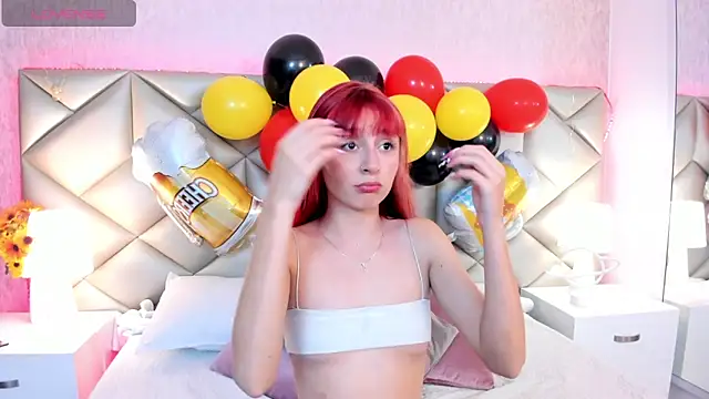 Snapshot of dafnne_hall chatting on 09/26/25, 04:30 dafnne hall online show from 09/26/25, 04:30