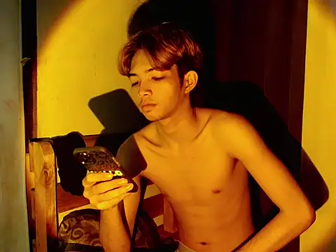 addicted to alex online show from 12/01/25, 11:11