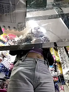 sheeiila online show from 11/12/25, 10:46