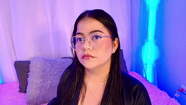 LilyRousee online show from 02/06/26, 02:07