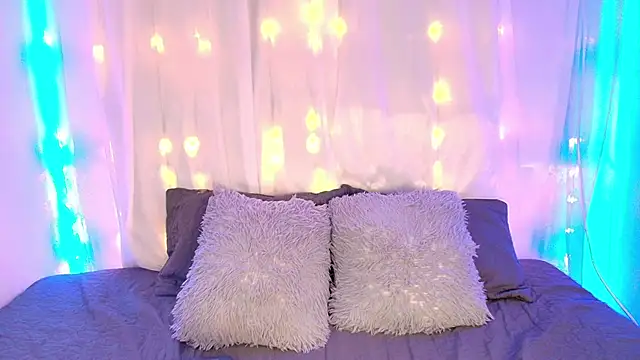 LilyRousee online show from 11/27/25, 07:14