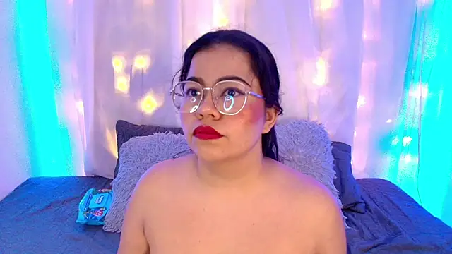 LilyRousee online show from 11/29/25, 06:08