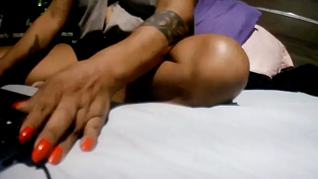 ju muniz01 online show from 02/19/26, 01:13