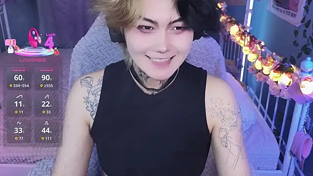 GothXRaven online show from 12/17/25, 11:37