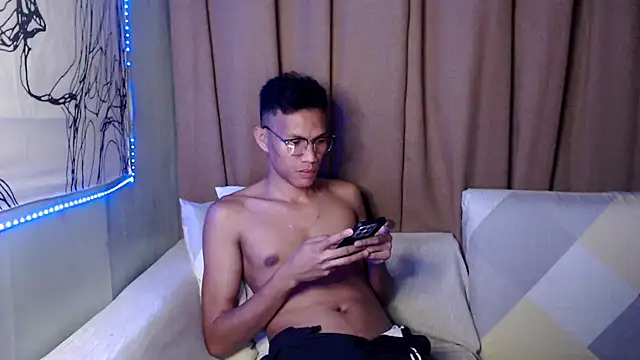 fantasy davidxx online show from 10/05/25, 11:34