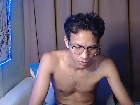 fantasy davidxx online show from 10/02/25, 11:02