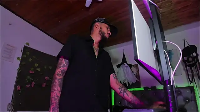 dex 55 online show from 10/20/25, 12:56