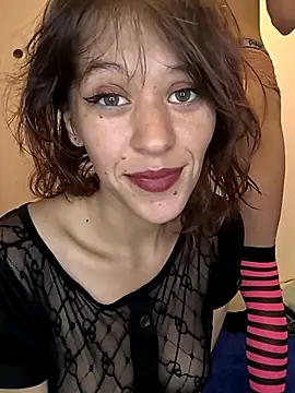 femdomroom online show from 11/23/25, 04:33