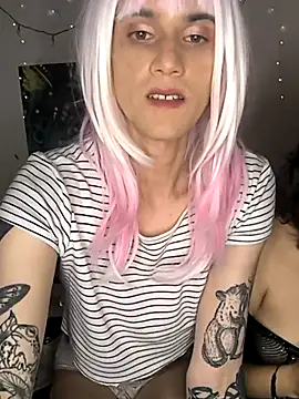 Snapshot of femdomroom chatting on 03/29/26, 10:11 femdomroom online show from 03/29/26, 10:11