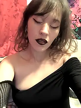 Snapshot of femdomroom chatting on 02/17/26, 05:49 femdomroom online show from 02/17/26, 05:49