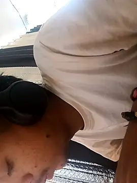 deny2442 online show from 10/27/25, 04:57