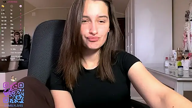 DarlineBrustera online show from 04/21/26, 02:23
