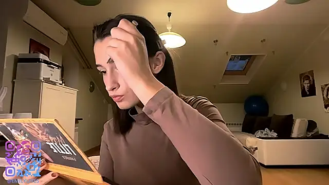 DarlineBrustera online show from 10/30/25, 02:36