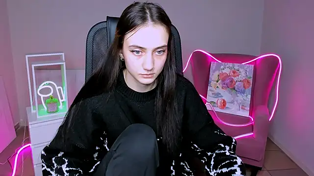 olivianorton online show from 11/16/25, 05:50