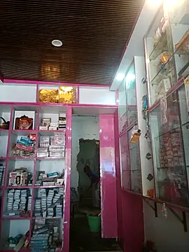 hotshreya69 online show from 10/14/25, 06:36