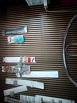 hotshreya69 online show from 11/13/25, 10:19