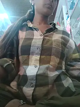 hotshreya69 online show from 09/29/25, 08:21