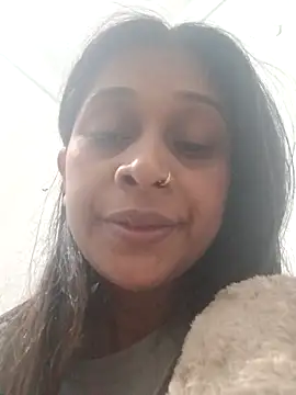 hotshreya69 online show from 11/26/25, 05:07