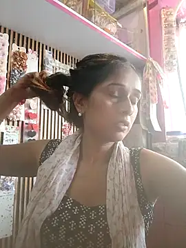 hotshreya69 online show from 09/24/25, 09:05