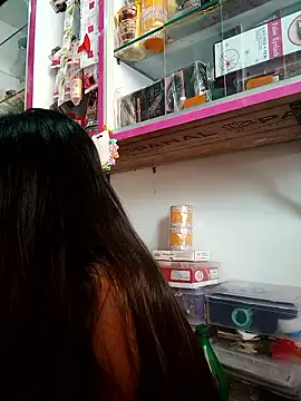 hotshreya69 online show from 10/04/25, 08:38