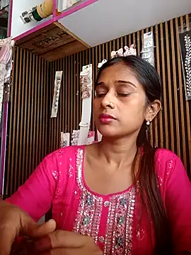 hotshreya69 online show from 10/10/25, 08:37