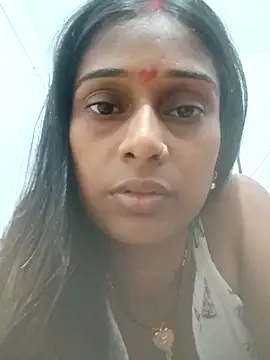 hotshreya69 online show from 09/15/25, 05:08