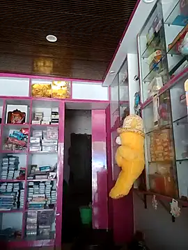 hotshreya69 online show from 10/15/25, 07:05