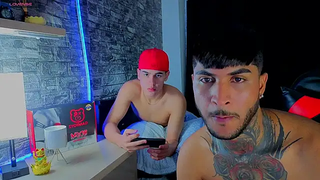 Theimperialboys  online show from 04/17/26, 12:02