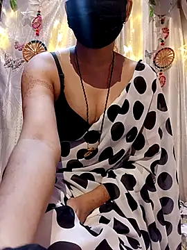 Jaanu-88 online show from 11/02/25, 06:02