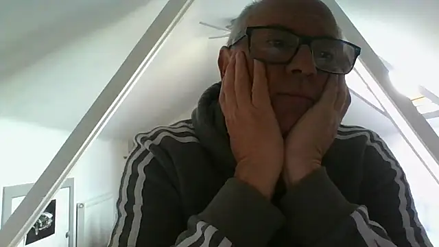 naughtygrandad1 online show from 10/30/25, 12:36