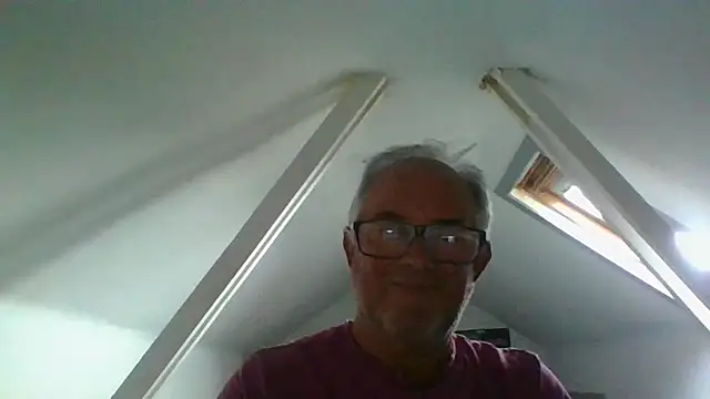 Snapshot of naughtygrandad1 chatting on 06/03/26, 05:17 naughtygrandad1 online show from 06/03/26, 05:17
