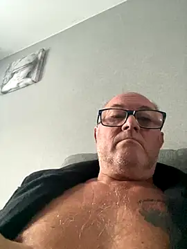 naughtygrandad1 online show from 09/20/25, 06:40