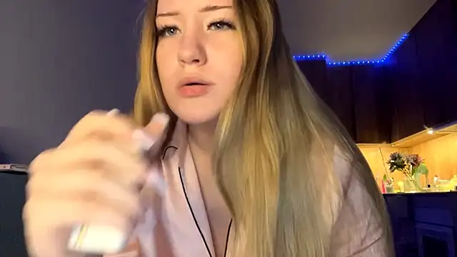 PandaFluff online show from 02/25/26, 07:14