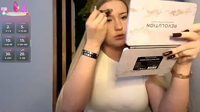 PandaFluff online show from 11/02/25, 04:23