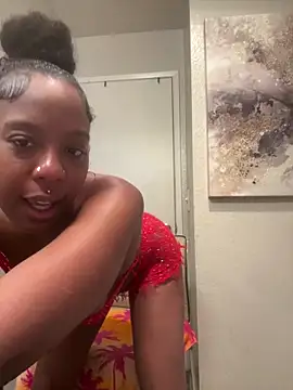 ObsessedWLyla online show from 09/26/25, 09:16