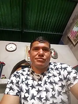 Snapshot of Franklin111230 chatting on 02/06/26, 10:17 Franklin111230 online show from 02/06/26, 10:17