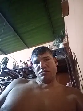 Snapshot of Franklin111230 chatting on 11/08/25, 01:20 Franklin111230 online show from 11/08/25, 01:20