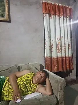 Snapshot of Franklin111230 chatting on 02/20/26, 06:26 Franklin111230 online show from 02/20/26, 06:26