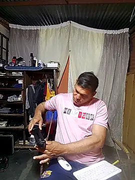 Snapshot of Franklin111230 chatting on 02/03/26, 11:43 Franklin111230 online show from 02/03/26, 11:43