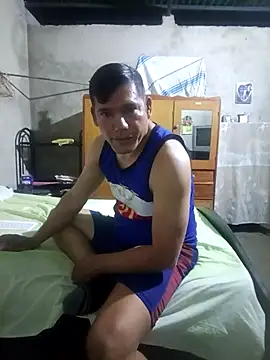 Snapshot of Franklin111230 chatting on 02/09/26, 02:09 Franklin111230 online show from 02/09/26, 02:09