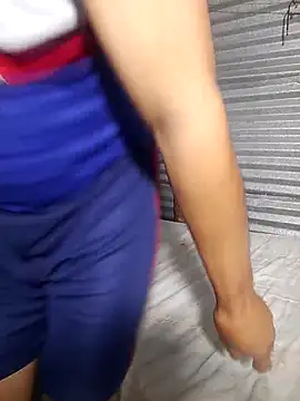 Snapshot of Franklin111230 chatting on 12/16/25, 12:04 Franklin111230 online show from 12/16/25, 12:04