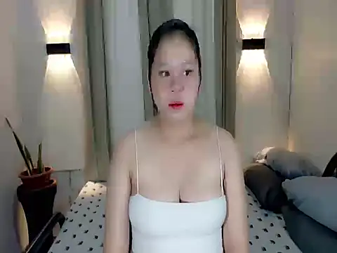 avery in paradisexx online show from 10/09/25, 08:48