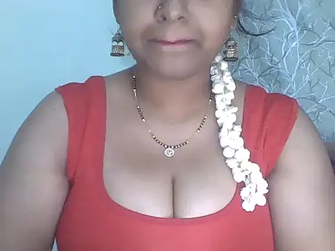 its me Rashmi online show from 03/20/26, 01:23