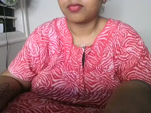 its me Rashmi online show from 10/19/25, 08:33