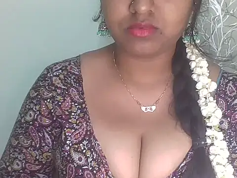 its me Rashmi online show from 02/28/26, 06:46