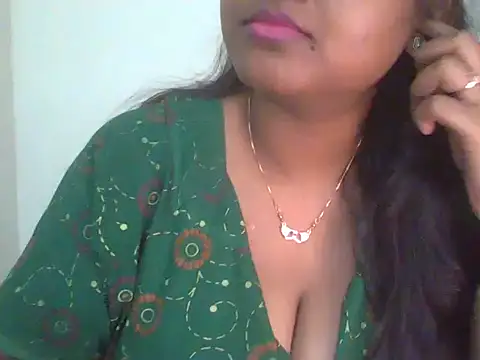 its me Rashmi online show from 12/16/25, 05:17