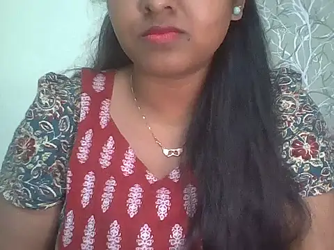 its me Rashmi online show from 01/07/26, 04:23