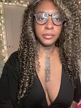 MistiSavannah online show from 04/04/26, 11:06