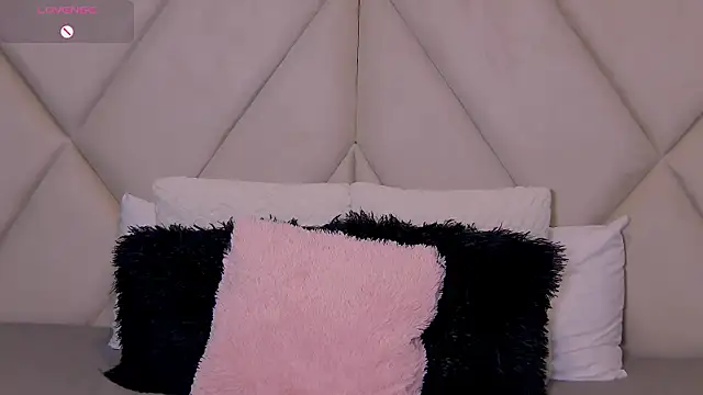 CharlotteeBrownn online show from 10/08/25, 05:42