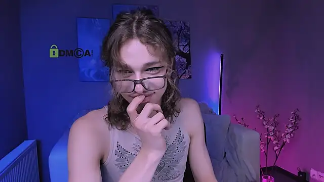 Snapshot of kevi_sunn chatting on 10/05/25, 07:15 kevi sunn online show from 10/05/25, 07:15